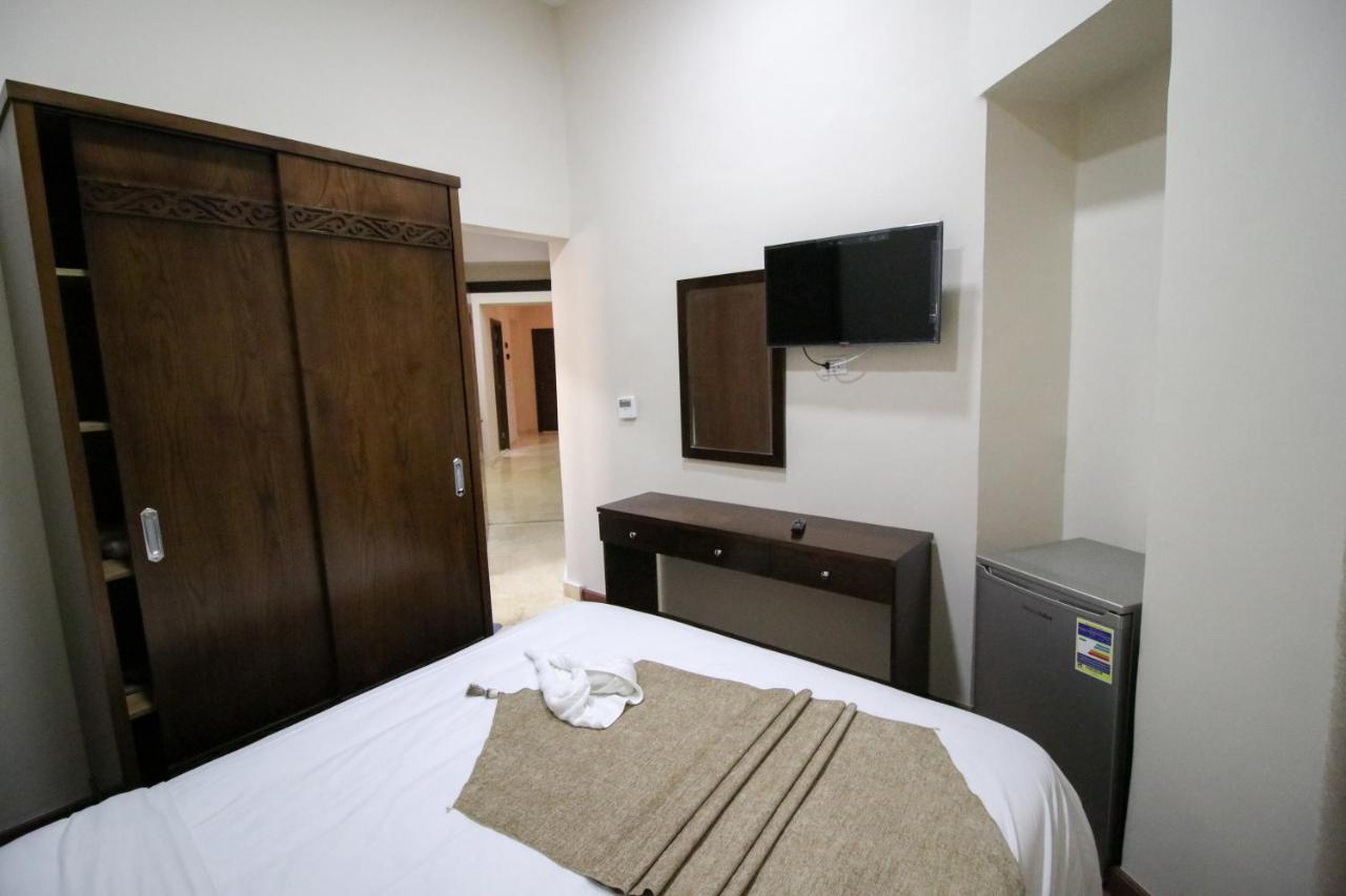 Hotel Miramar Talaat Harb Square à Le Caire Extérieur photo